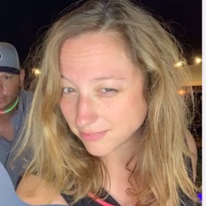 Meet your Posher, Lindsay